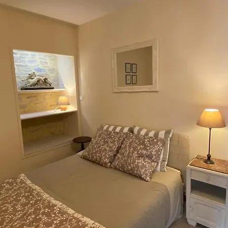 Manoir De La Riviere Bed and breakfast