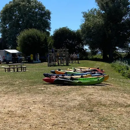 Manoir De La Riviere Bed and breakfast