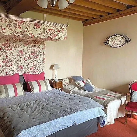 Manoir De La Riviere 4*
