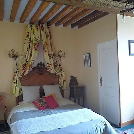 Manoir De La Riviere 4*