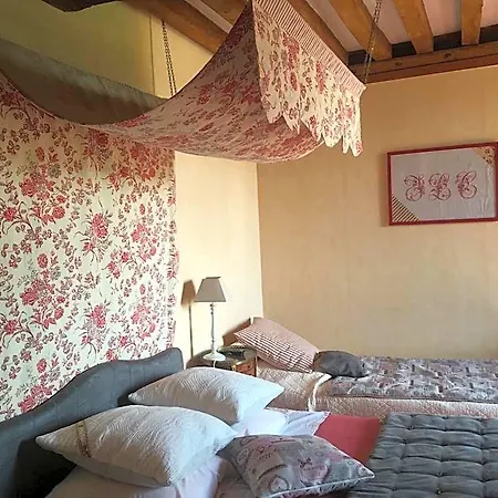 Manoir De La Riviere Bed and breakfast