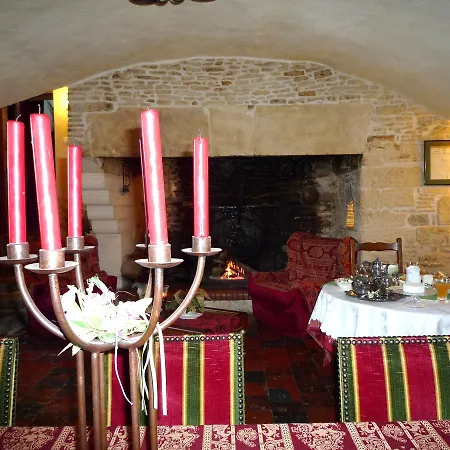 Couette-café Manoir De La Riviere 4*