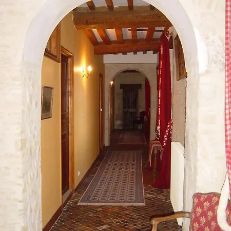 Manoir De La Riviere 4*