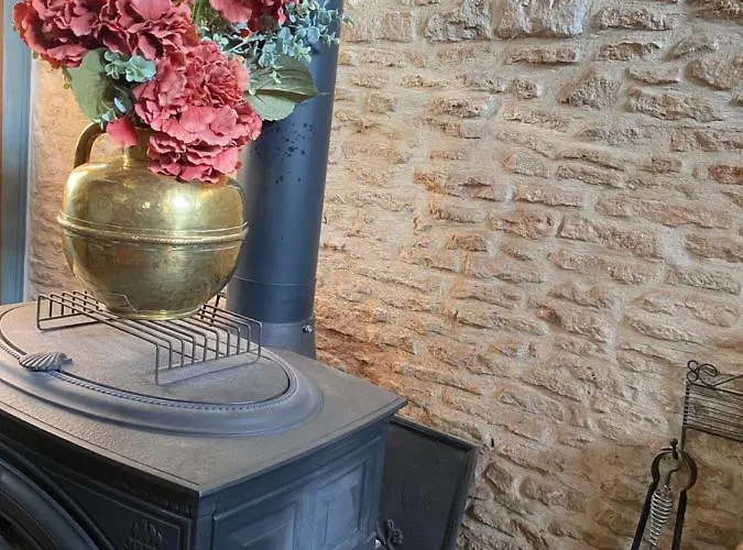 Manoir De La Riviere Bed and Breakfast Géfosse-Fontenay