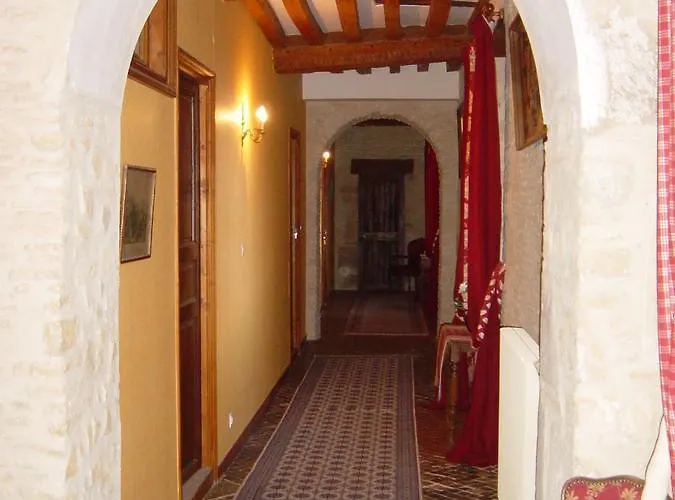 Manoir De La Riviere 4*